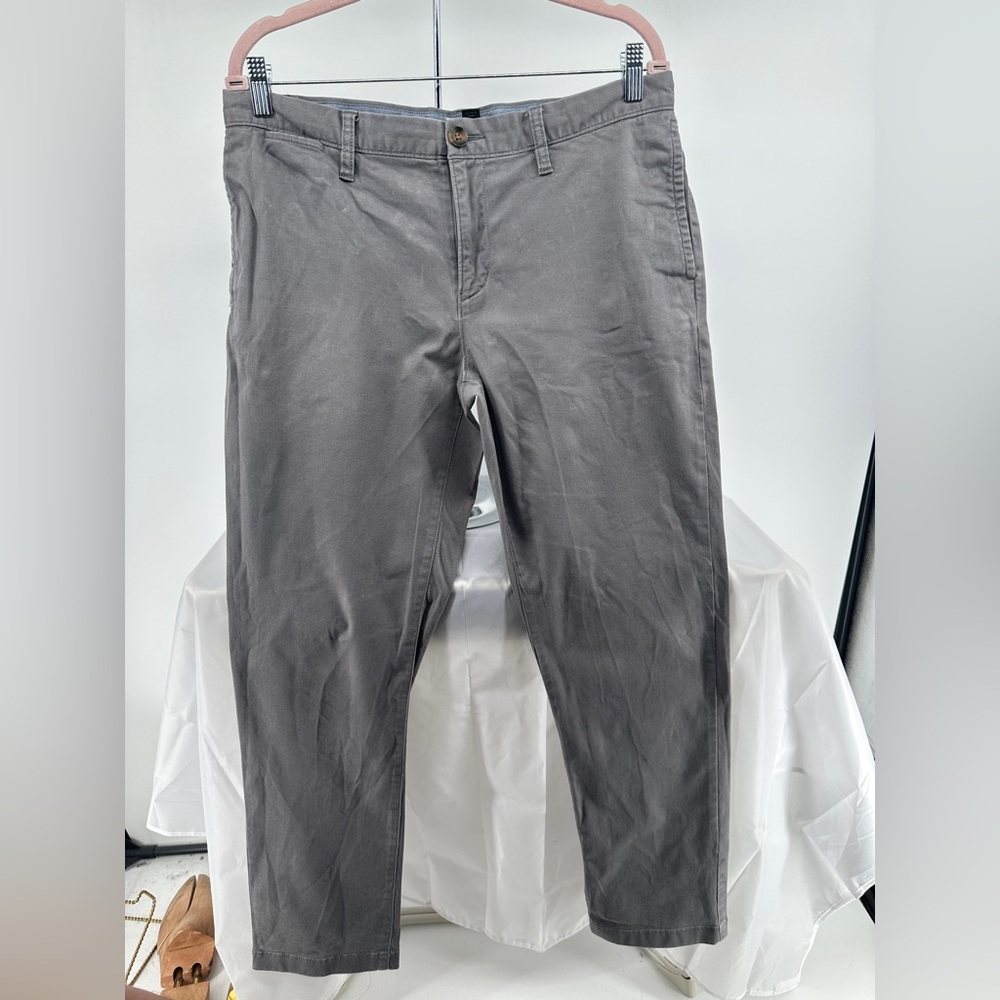 14th and union gray chinos